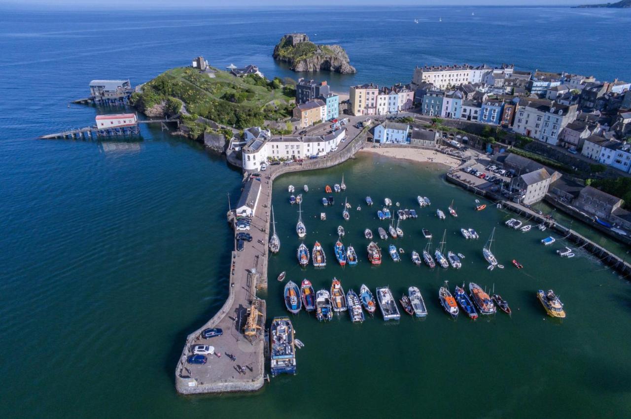 Ramsey Apartment - 2 Bedroom Apartment - Tenby Exterior foto
