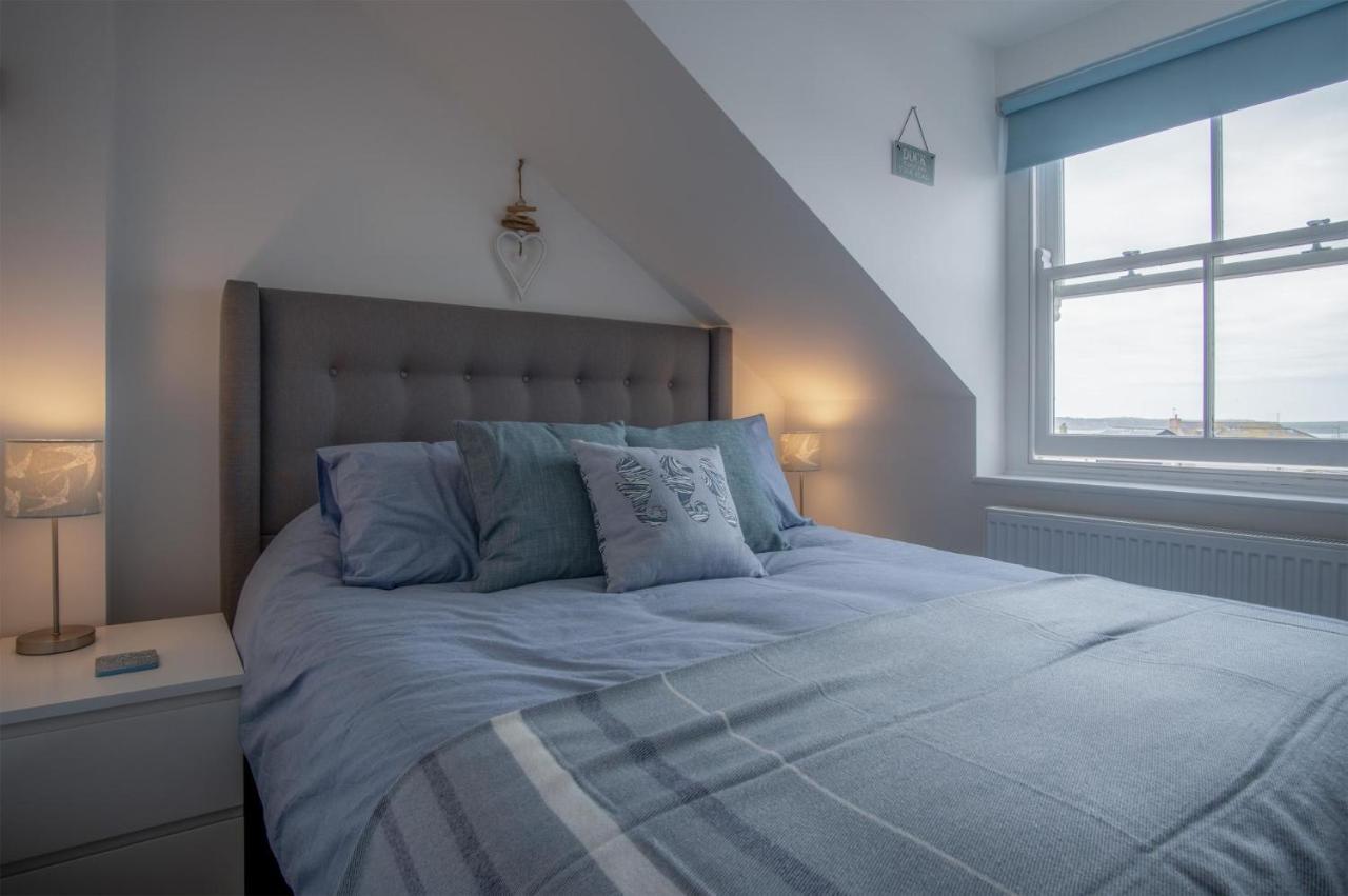 Ramsey Apartment - 2 Bedroom Apartment - Tenby Exterior foto