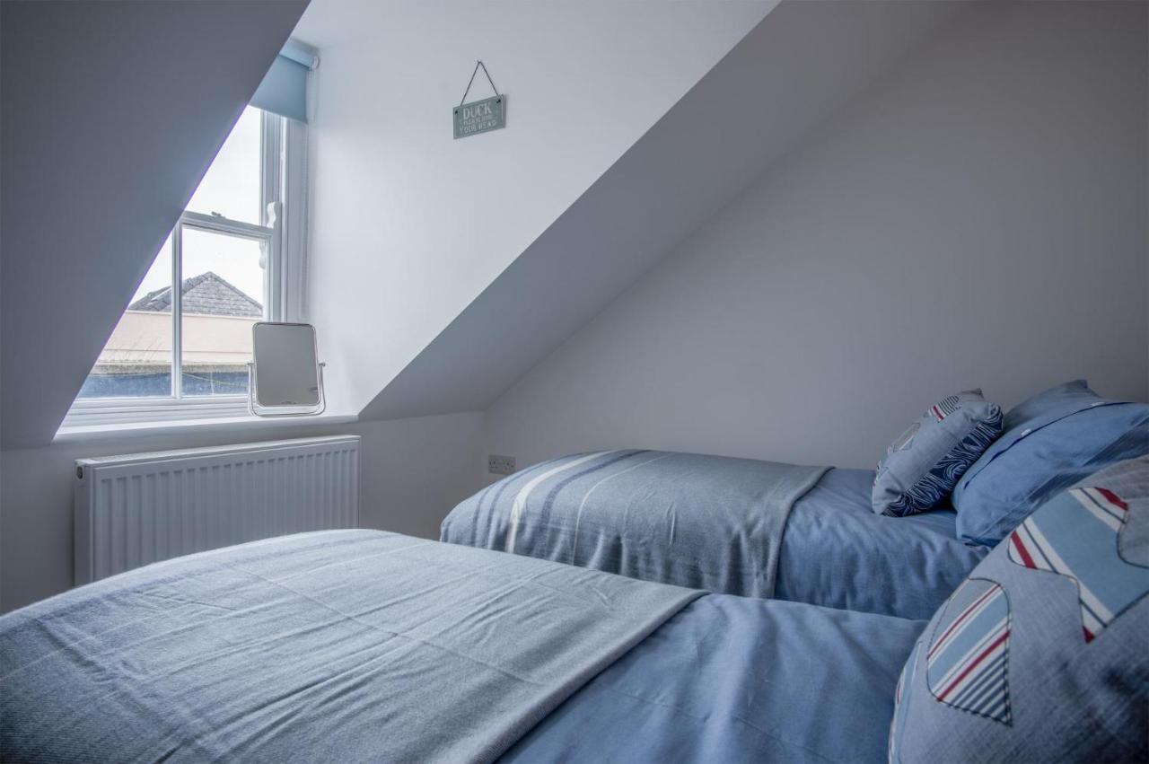 Ramsey Apartment - 2 Bedroom Apartment - Tenby Exterior foto