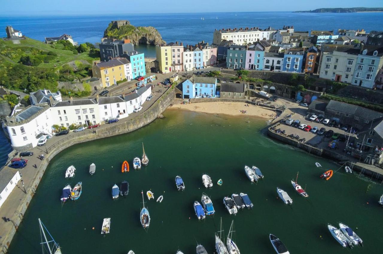 Ramsey Apartment - 2 Bedroom Apartment - Tenby Exterior foto